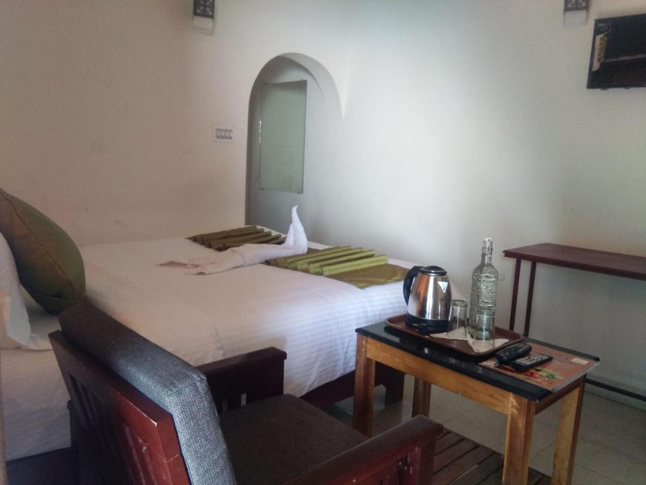 Holly Hock Bed and Breakfast Munnar Εξωτερικό φωτογραφία
